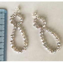 Deianeira Perlenohrringe aus Süsswasserperlen und Silber