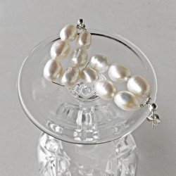 Thoe Perlenohrringe (Stecker) aus Süsswasserperlen und Silber