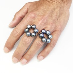 Zweimal Halia Fingerkettchen aus ca. 9mm Perlen grau-blau